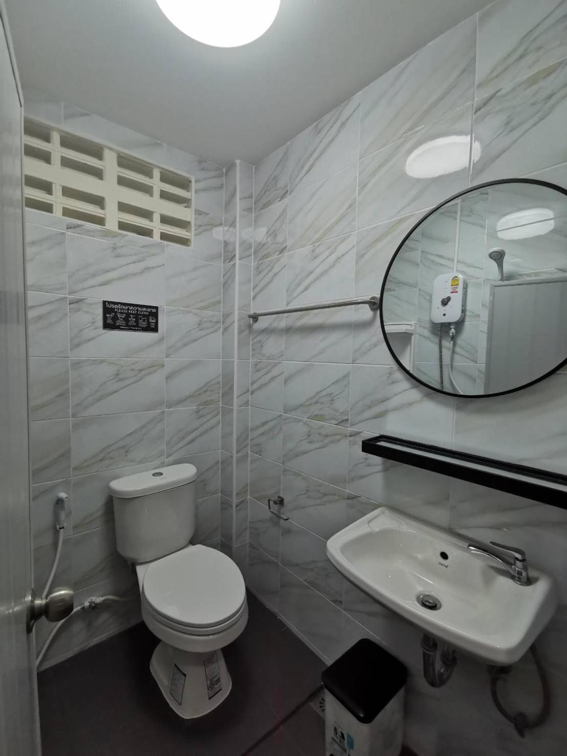 The One Hotel Pattaya Exterior photo